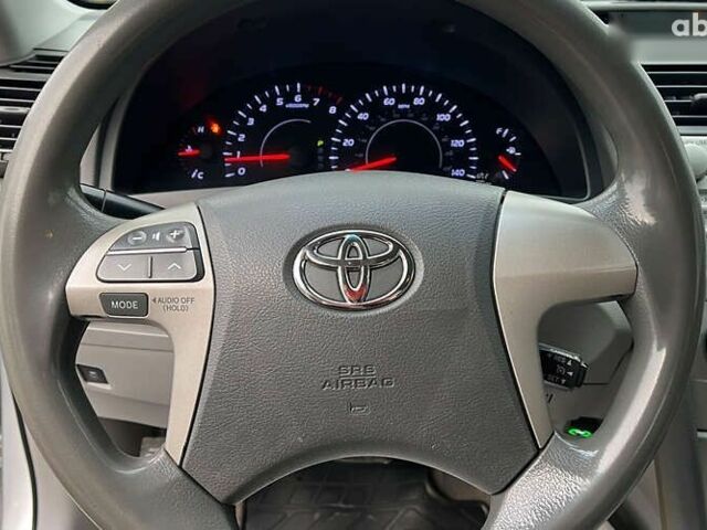 Тойота Камрі, об'ємом двигуна 0 л та пробігом 200 тис. км за 9999 $, фото 11 на Automoto.ua