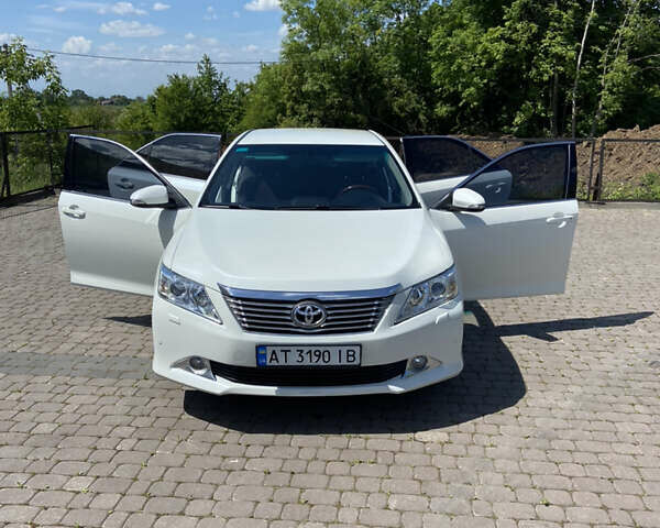 Тойота Камрі, об'ємом двигуна 2.5 л та пробігом 241 тис. км за 13500 $, фото 6 на Automoto.ua