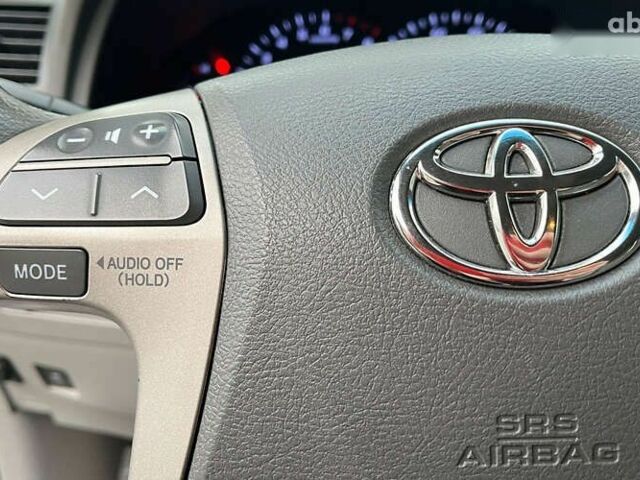 Тойота Камрі, об'ємом двигуна 0 л та пробігом 200 тис. км за 9999 $, фото 12 на Automoto.ua