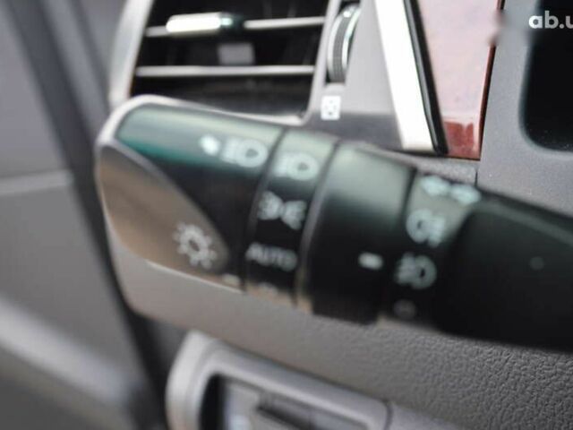 Тойота Камри, объемом двигателя 0 л и пробегом 242 тыс. км за 13700 $, фото 21 на Automoto.ua