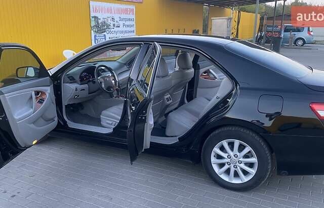 Тойота Камри, объемом двигателя 2.49 л и пробегом 316 тыс. км за 8400 $, фото 6 на Automoto.ua