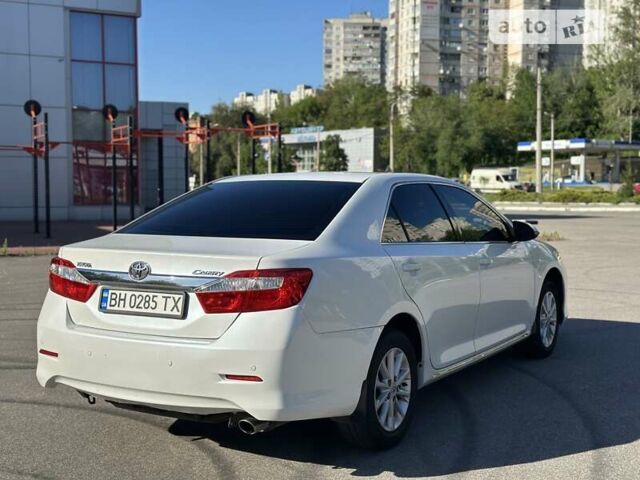 Тойота Камрі, об'ємом двигуна 2.49 л та пробігом 206 тис. км за 14500 $, фото 5 на Automoto.ua