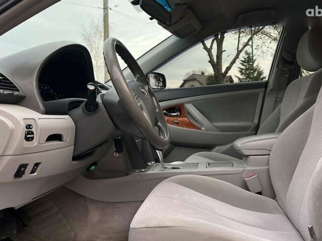 Тойота Камрі, об'ємом двигуна 0 л та пробігом 200 тис. км за 9999 $, фото 8 на Automoto.ua