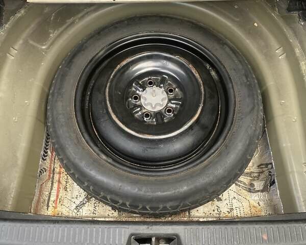 Тойота Камри, объемом двигателя 2.49 л и пробегом 316 тыс. км за 8400 $, фото 26 на Automoto.ua