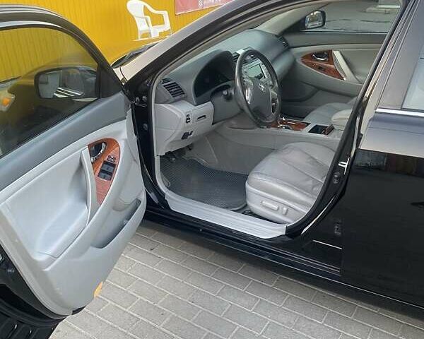 Тойота Камри, объемом двигателя 2.49 л и пробегом 316 тыс. км за 8400 $, фото 12 на Automoto.ua