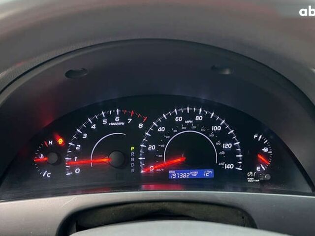 Тойота Камрі, об'ємом двигуна 0 л та пробігом 200 тис. км за 9999 $, фото 13 на Automoto.ua