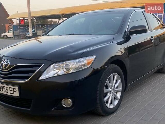 Тойота Камри, объемом двигателя 2.49 л и пробегом 316 тыс. км за 8400 $, фото 1 на Automoto.ua