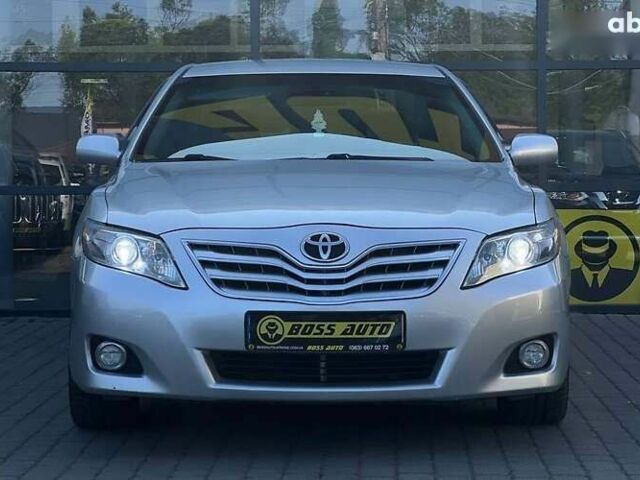 Тойота Камри, объемом двигателя 0 л и пробегом 193 тыс. км за 9990 $, фото 1 на Automoto.ua