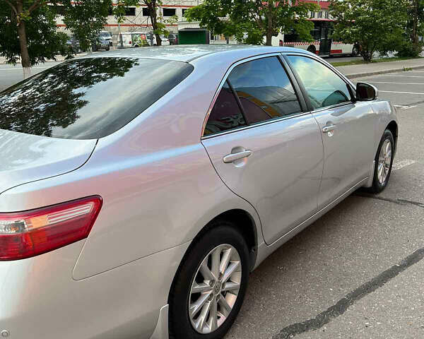 Тойота Камри, объемом двигателя 2.4 л и пробегом 198 тыс. км за 10500 $, фото 2 на Automoto.ua