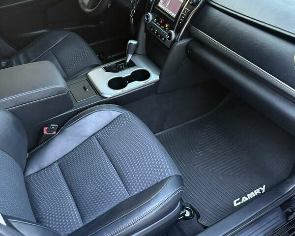 Тойота Камрі, об'ємом двигуна 2.5 л та пробігом 198 тис. км за 11900 $, фото 17 на Automoto.ua