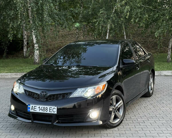 Тойота Камрі, об'ємом двигуна 2.5 л та пробігом 198 тис. км за 11900 $, фото 1 на Automoto.ua