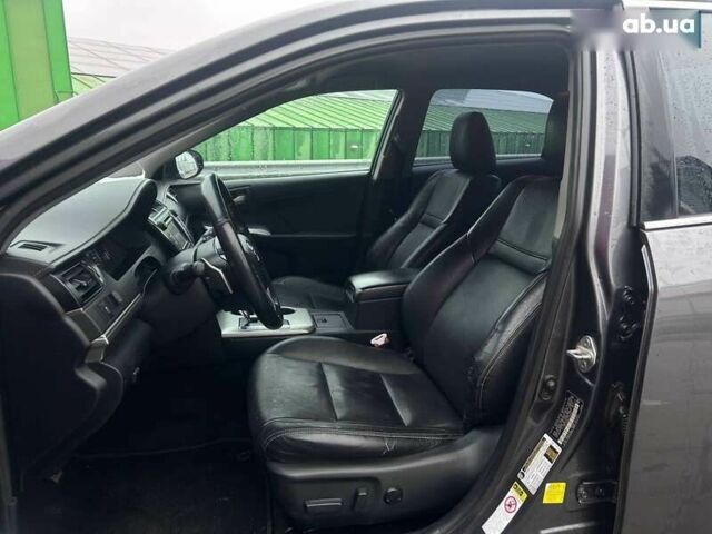 Тойота Камри, объемом двигателя 0 л и пробегом 316 тыс. км за 9990 $, фото 11 на Automoto.ua