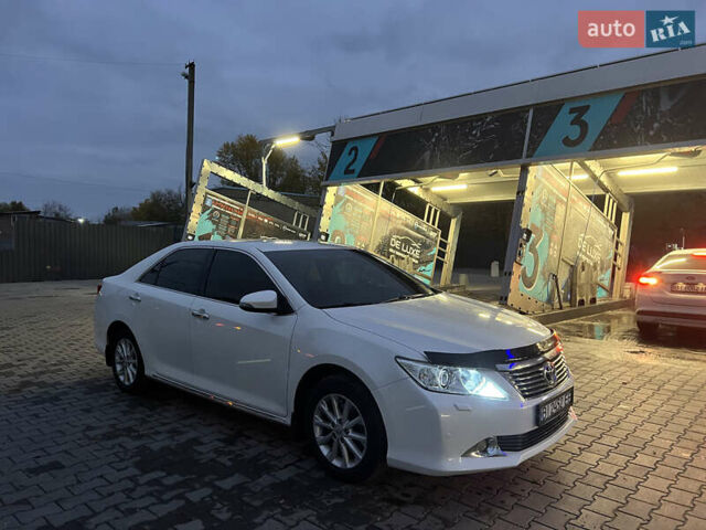 Тойота Камри, объемом двигателя 2.5 л и пробегом 258 тыс. км за 15000 $, фото 7 на Automoto.ua