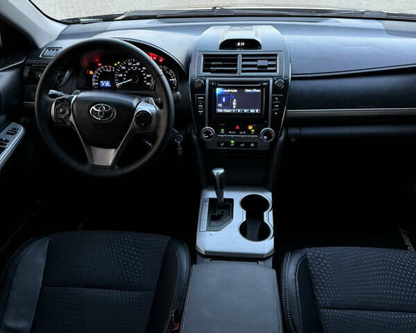 Тойота Камрі, об'ємом двигуна 2.5 л та пробігом 198 тис. км за 11900 $, фото 21 на Automoto.ua