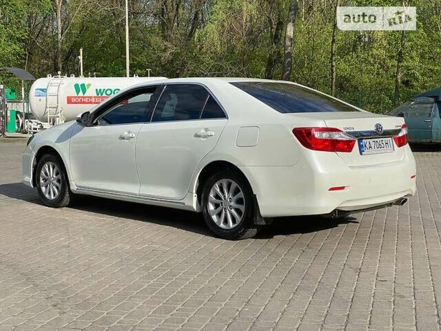 Тойота Камрі, об'ємом двигуна 2.5 л та пробігом 167 тис. км за 13200 $, фото 2 на Automoto.ua