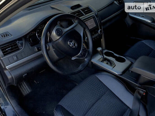 Тойота Камри, объемом двигателя 2.5 л и пробегом 230 тыс. км за 11500 $, фото 6 на Automoto.ua