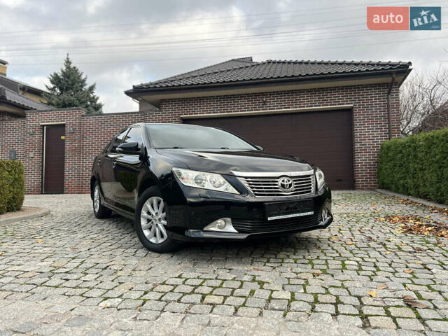 Тойота Камри, объемом двигателя 2.5 л и пробегом 143 тыс. км за 12950 $, фото 5 на Automoto.ua