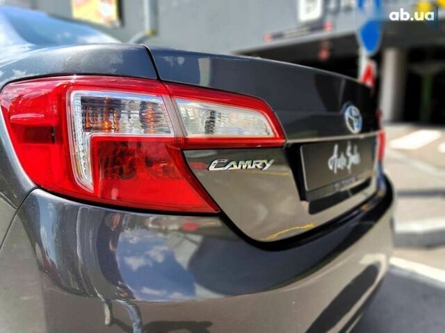 Тойота Камрі, об'ємом двигуна 2.5 л та пробігом 268 тис. км за 11490 $, фото 16 на Automoto.ua