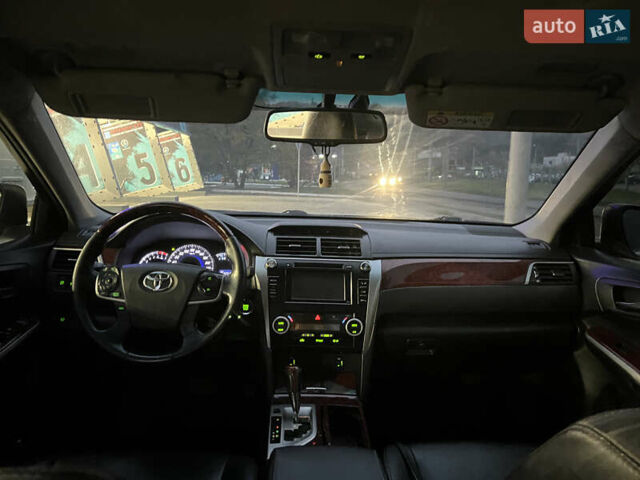 Тойота Камри, объемом двигателя 2.5 л и пробегом 258 тыс. км за 15000 $, фото 8 на Automoto.ua