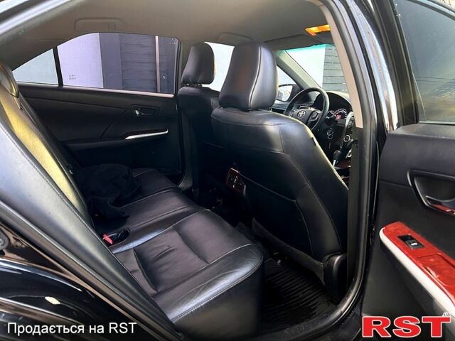 Тойота Камри, объемом двигателя 2.5 л и пробегом 230 тыс. км за 11500 $, фото 7 на Automoto.ua