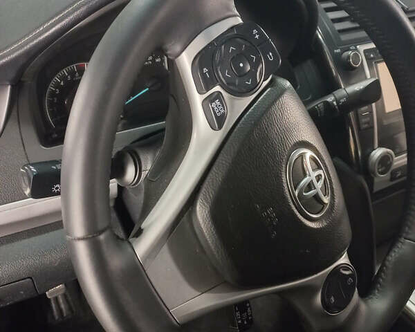 Тойота Камрі, об'ємом двигуна 2.5 л та пробігом 200 тис. км за 10600 $, фото 7 на Automoto.ua