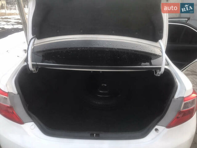 Тойота Камри, объемом двигателя 2.49 л и пробегом 161 тыс. км за 14200 $, фото 8 на Automoto.ua