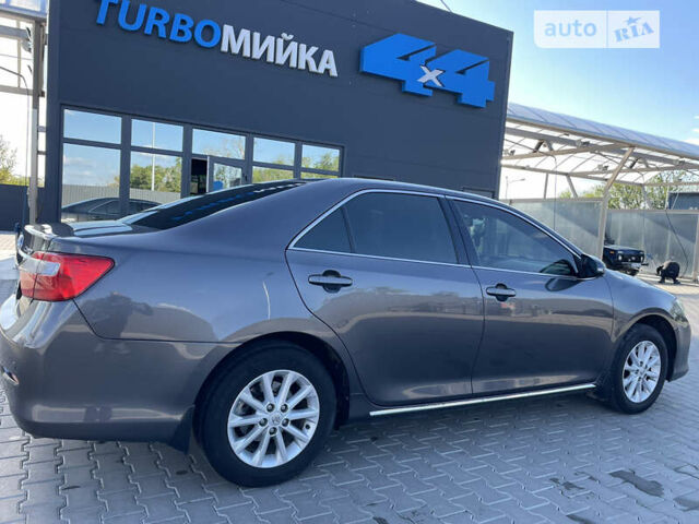 Тойота Камрі, об'ємом двигуна 2.49 л та пробігом 216 тис. км за 14800 $, фото 29 на Automoto.ua