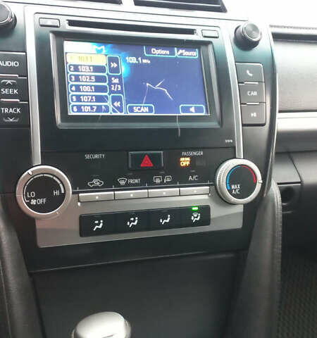 Тойота Камри, объемом двигателя 2.5 л и пробегом 200 тыс. км за 9000 $, фото 44 на Automoto.ua