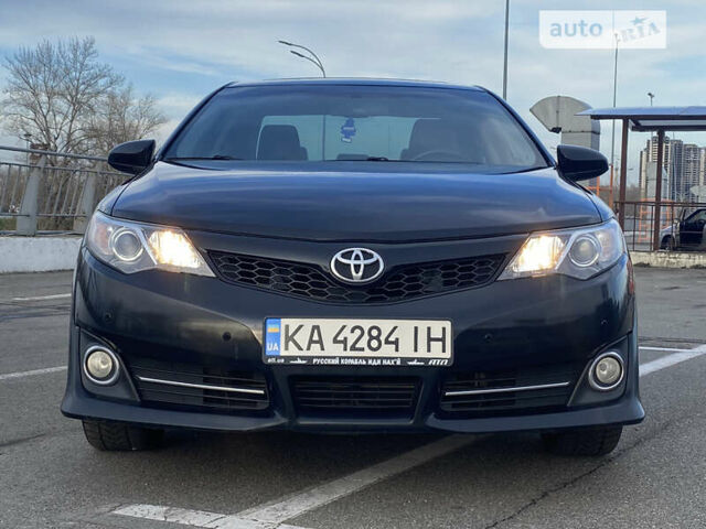 Тойота Камрі, об'ємом двигуна 2.49 л та пробігом 236 тис. км за 12800 $, фото 4 на Automoto.ua