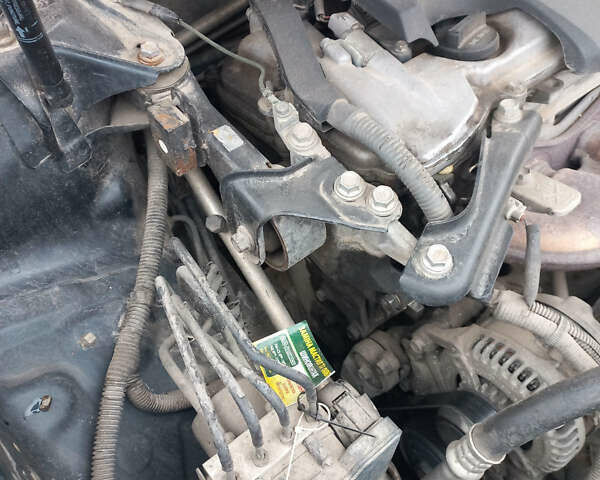 Тойота Камри, объемом двигателя 2.5 л и пробегом 200 тыс. км за 9000 $, фото 36 на Automoto.ua