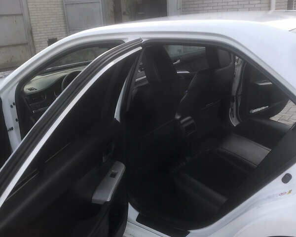 Тойота Камри, объемом двигателя 2.49 л и пробегом 161 тыс. км за 14200 $, фото 5 на Automoto.ua