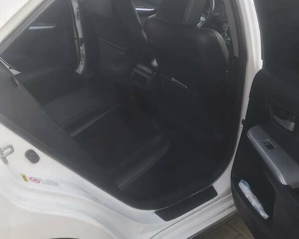 Тойота Камри, объемом двигателя 2.49 л и пробегом 161 тыс. км за 14200 $, фото 3 на Automoto.ua