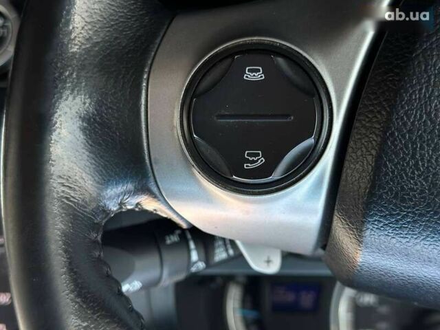 Тойота Камри, объемом двигателя 0 л и пробегом 312 тыс. км за 9990 $, фото 16 на Automoto.ua