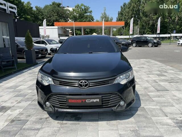 Тойота Камри, объемом двигателя 0 л и пробегом 215 тыс. км за 16900 $, фото 7 на Automoto.ua