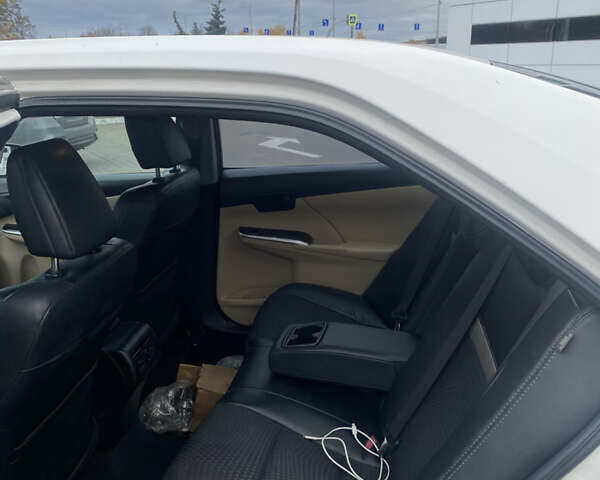 Тойота Камри 2014 в Киеве на Automoto.ua Тойота Камри, объемом двигателя 2.5 л и пробегом 198 тыс. км за 7600 $, фото 5 на Automoto.ua