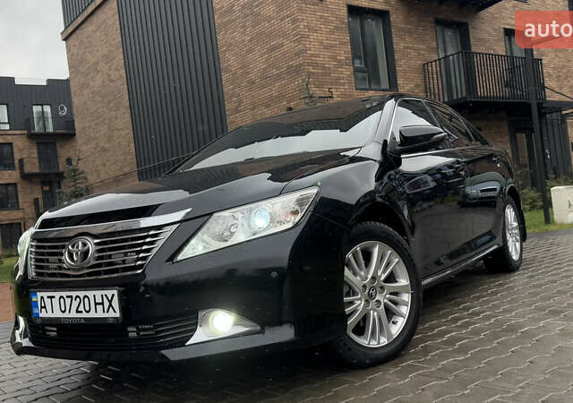Тойота Камри, объемом двигателя 2.5 л и пробегом 130 тыс. км за 14999 $, фото 6 на Automoto.ua