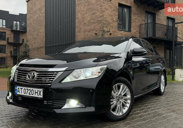Тойота Камри, объемом двигателя 2.5 л и пробегом 130 тыс. км за 14999 $, фото 3 на Automoto.ua