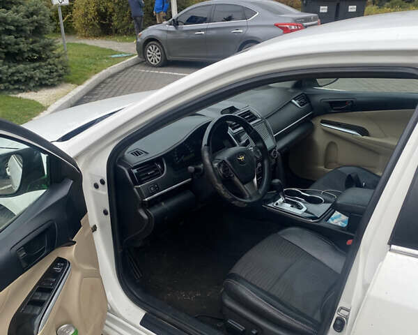 Тойота Камри 2014 в Киеве на Automoto.ua Тойота Камри, объемом двигателя 2.5 л и пробегом 198 тыс. км за 7600 $, фото 6 на Automoto.ua