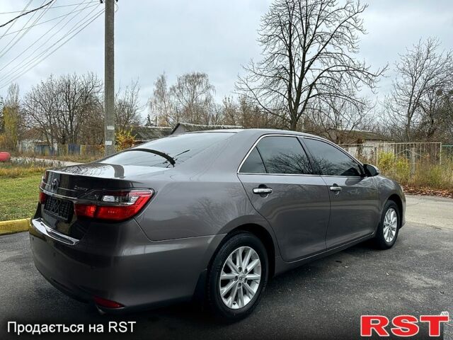 Тойота Камри, объемом двигателя 2.5 л и пробегом 213 тыс. км за 14799 $, фото 4 на Automoto.ua