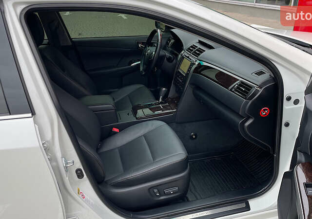 Тойота Камрі, об'ємом двигуна 2.49 л та пробігом 42 тис. км за 20034 $, фото 5 на Automoto.ua