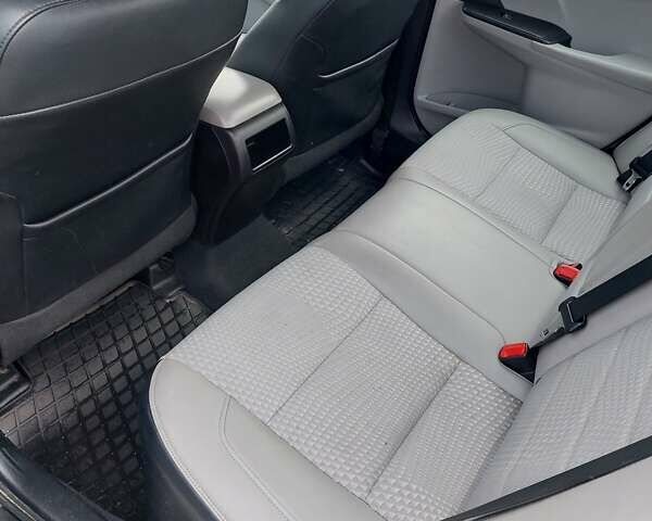 Тойота Камри, объемом двигателя 2.49 л и пробегом 182 тыс. км за 11800 $, фото 8 на Automoto.ua