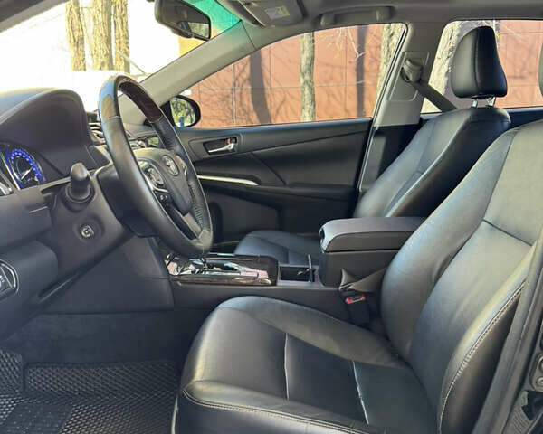 Тойота Камри, объемом двигателя 2.5 л и пробегом 151 тыс. км за 18700 $, фото 19 на Automoto.ua