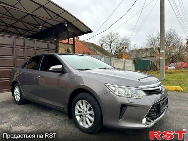 Тойота Камри, объемом двигателя 2.5 л и пробегом 213 тыс. км за 14799 $, фото 6 на Automoto.ua