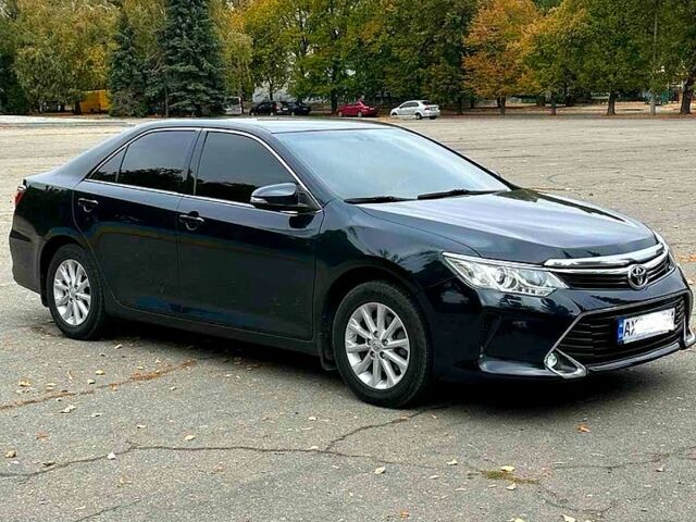 Тойота Камри 2015 в Лозовой на Automoto.ua Тойота Камри, объемом двигателя 2.5 л и пробегом 180 тыс. км за 15000 $, фото 1 на Automoto.ua