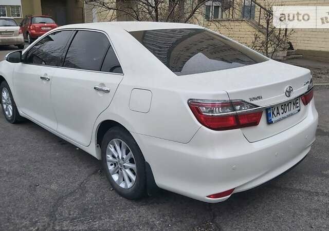 Тойота Камри, объемом двигателя 2.49 л и пробегом 68 тыс. км за 18500 $, фото 4 на Automoto.ua