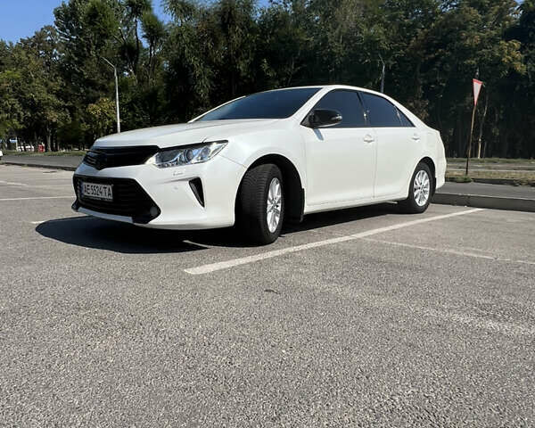 Тойота Камри, объемом двигателя 2.49 л и пробегом 160 тыс. км за 15999 $, фото 2 на Automoto.ua