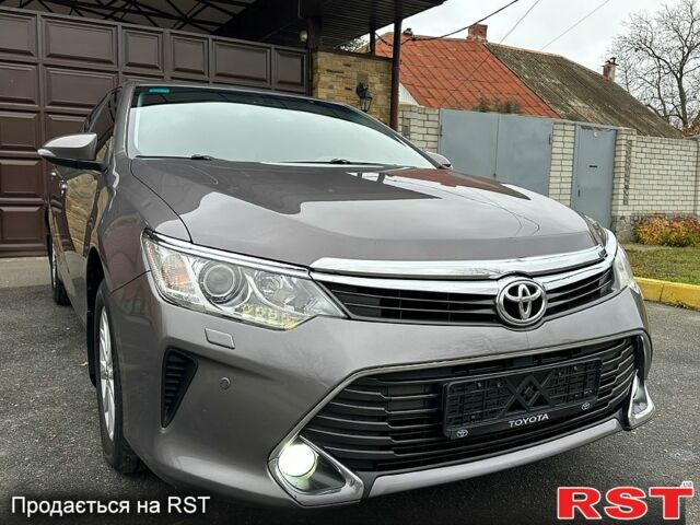 Тойота Камри, объемом двигателя 2.5 л и пробегом 213 тыс. км за 14799 $, фото 7 на Automoto.ua