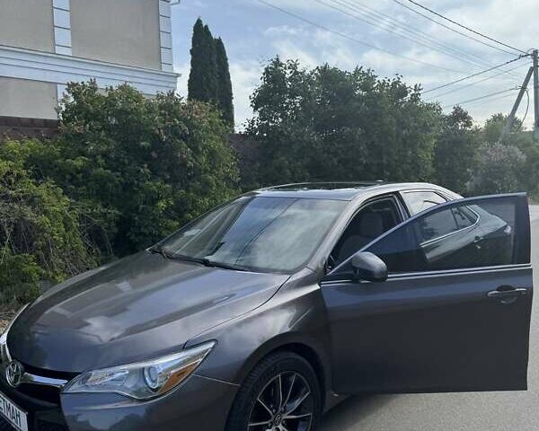 Тойота Камри, объемом двигателя 2.49 л и пробегом 146 тыс. км за 13000 $, фото 3 на Automoto.ua