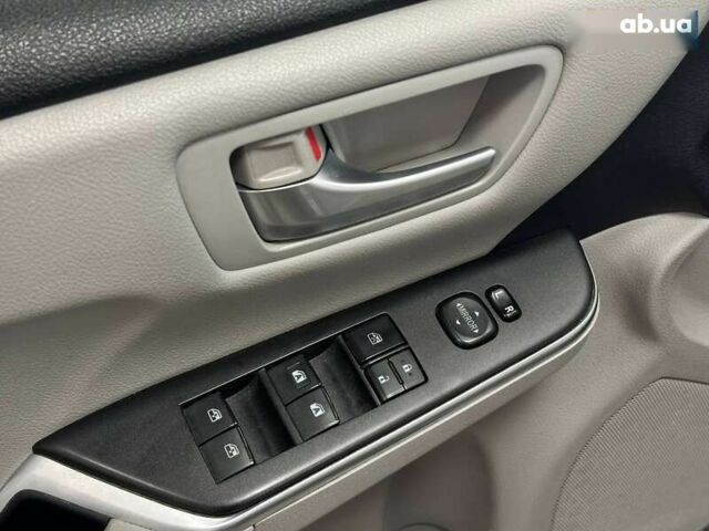 Тойота Камри, объемом двигателя 0 л и пробегом 73 тыс. км за 15490 $, фото 18 на Automoto.ua