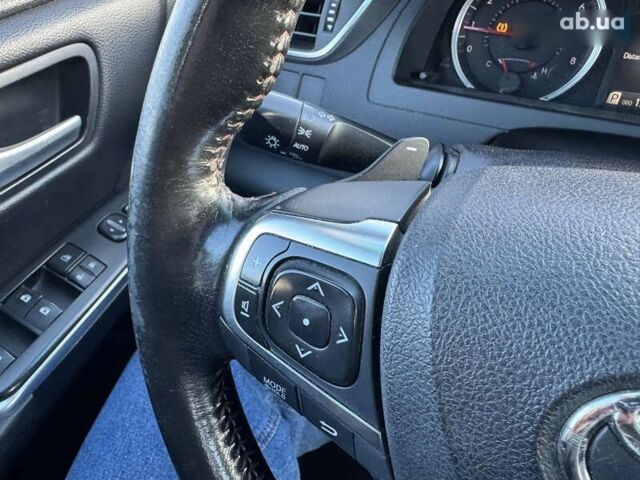 Тойота Камрі, об'ємом двигуна 0 л та пробігом 192 тис. км за 11790 $, фото 20 на Automoto.ua